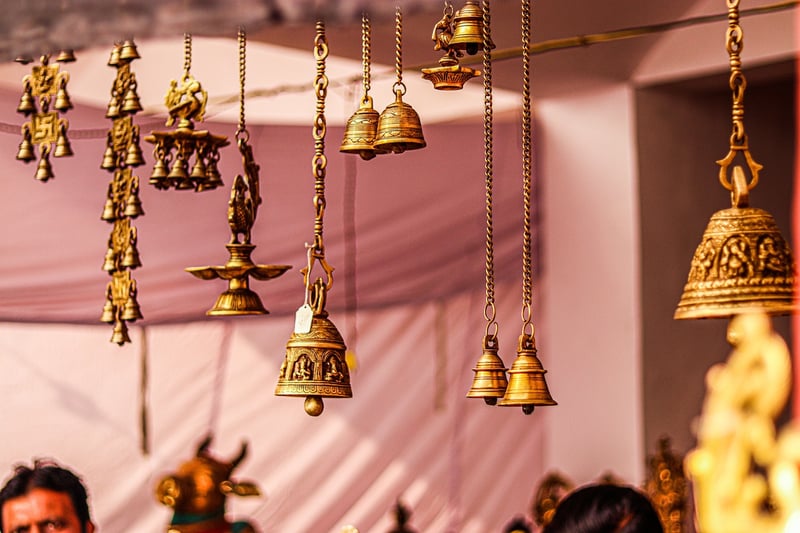Antique Vintage Ornate Gold